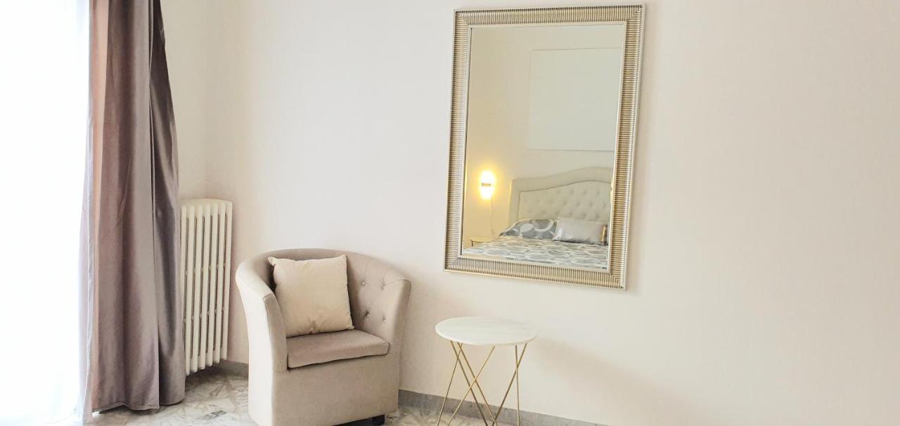 Angela'S Apartment. Elegant Two Bedroom House In Irsina Exterior foto